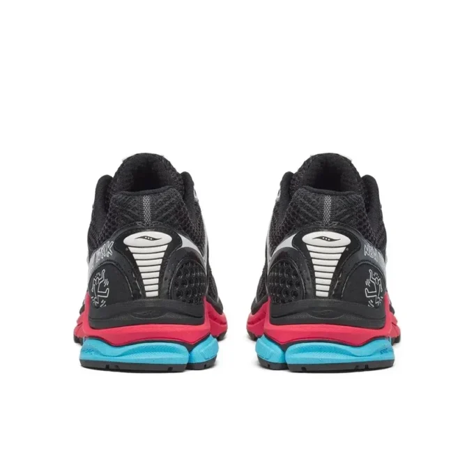 Keith haring x saucony nyc progrid triumph 4