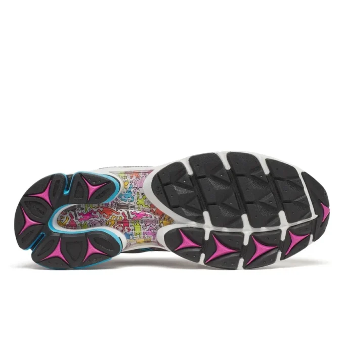 Men’s keith haring x saucony progrid triumph 4