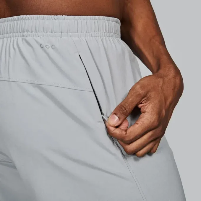 Men’s outpace 5″ short