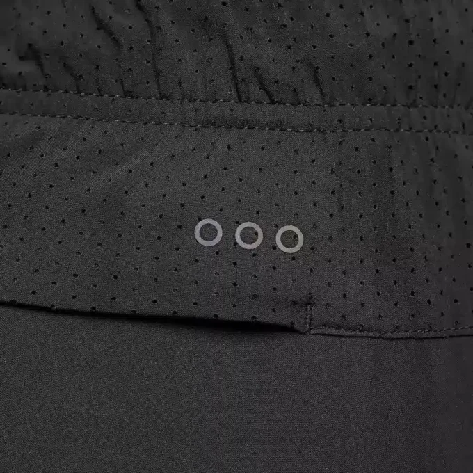 Men’s outpace 7″ short