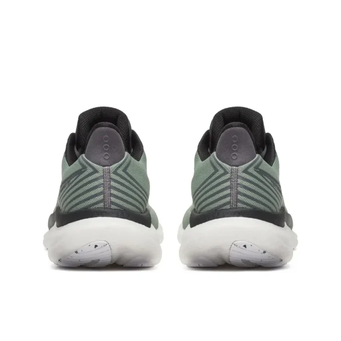 Men’s triumph 23 wide