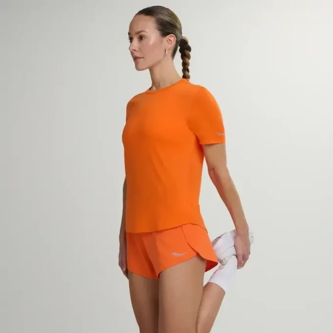 Women’s outpace 2.5″ split short