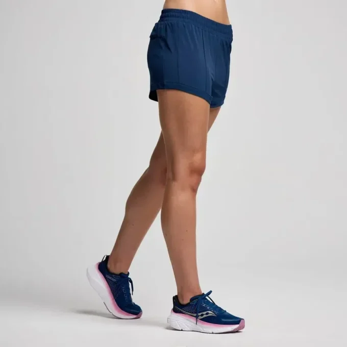 Women’s outpace 3″ short